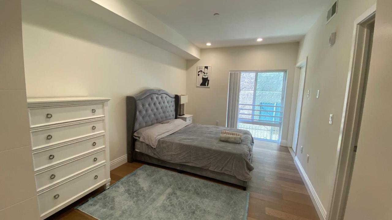 Gorgeous Apt With Parking In Ktown La Los Angeles Extérieur photo